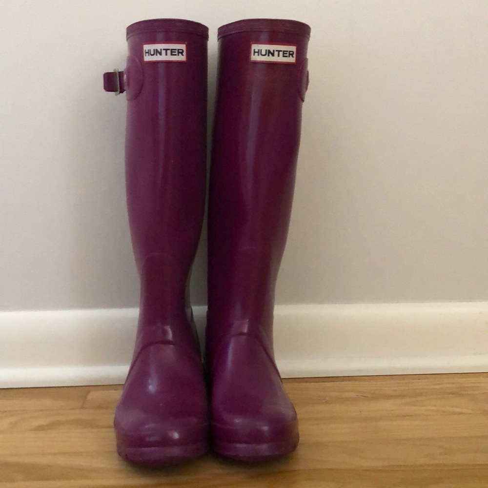 Hunter Tall Gloss Rain Boots